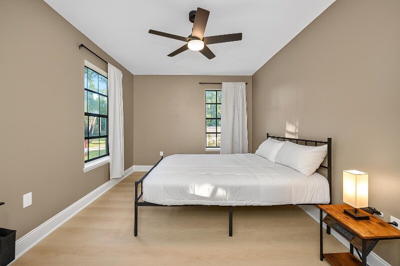 Foto principal - 512 Mason Ave