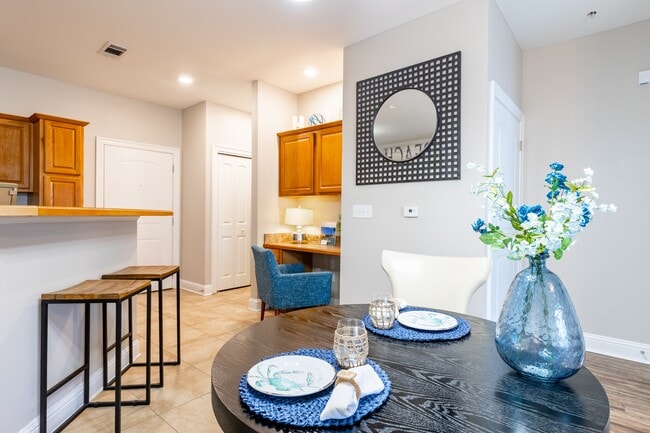 Building Photo - Oceanaire Apartments