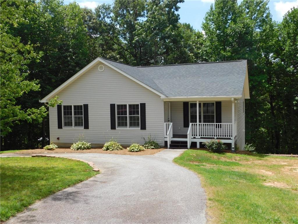 Primary Photo - 2 Wild Ridge Ln