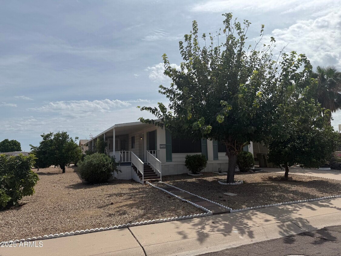 Foto principal - 17249 N 66th Ln