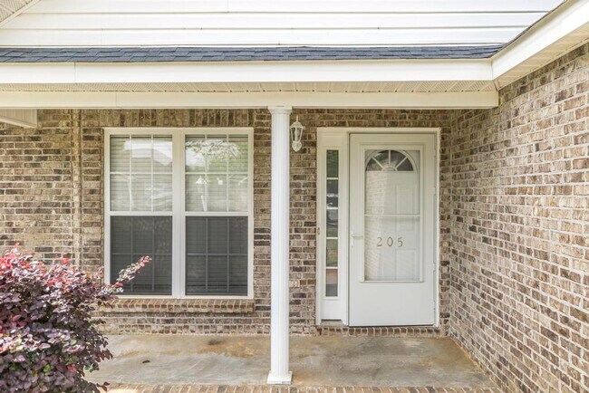 Foto del edificio - 205 Wembley Dr