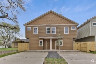 Building Photo - 1043 Marcolin St