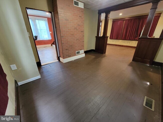 Foto del edificio - 954 2nd St