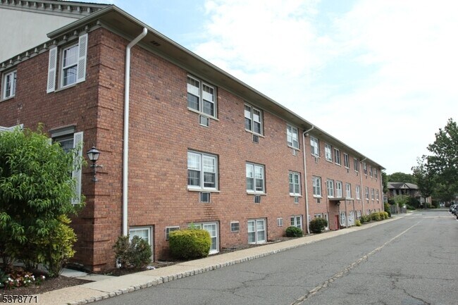 Foto del edificio - 206 Main St