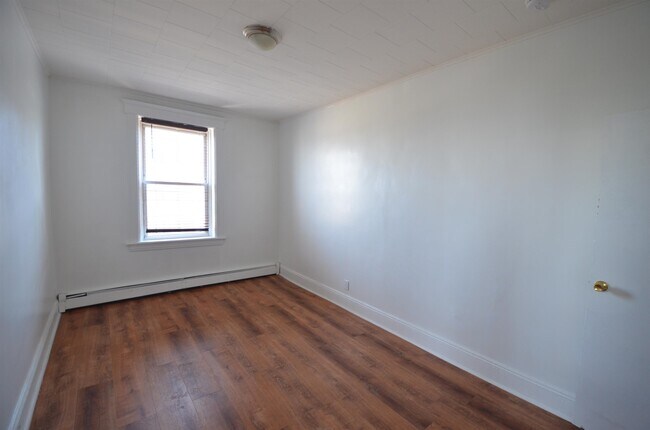 Foto del edificio - 169-171-171 Avenue F