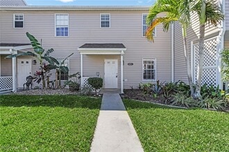 Building Photo - 6091 Lakefront Dr