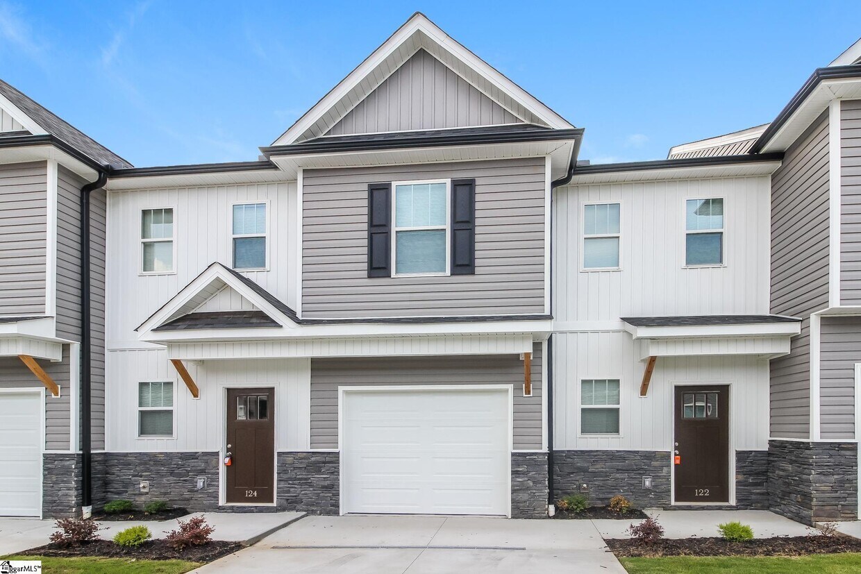 122 Ventura St, Anderson, SC 29621 Condo for Rent in Anderson, SC