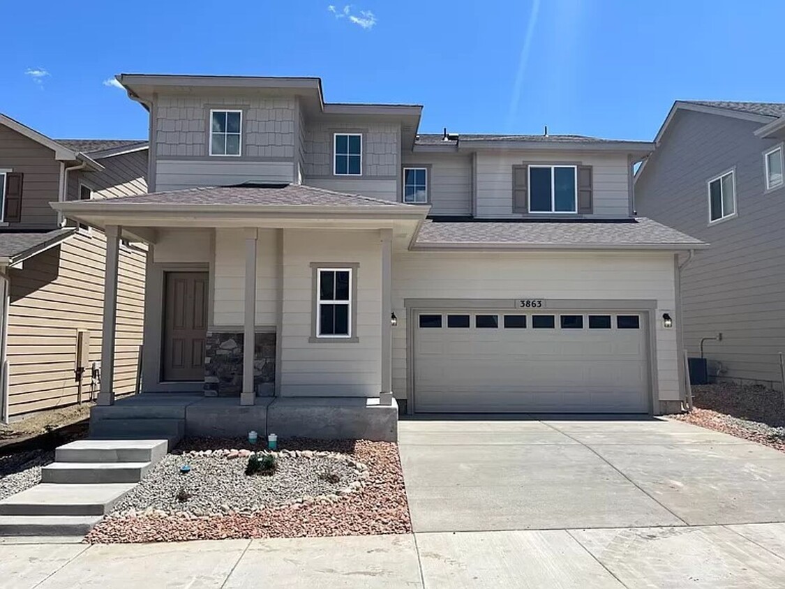 Primary Photo - 3863 Vineyard Cir