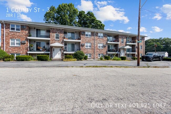 Building Photo - 1 County St