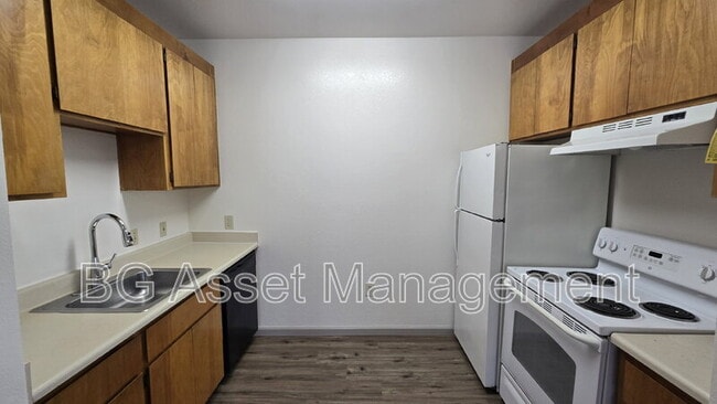 Building Photo - 130-A Marina Way