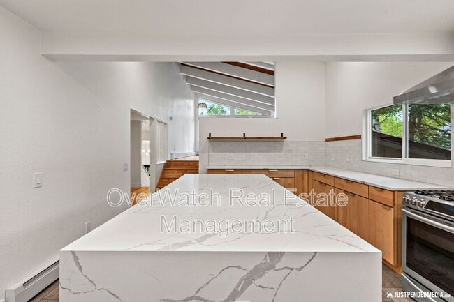 Building Photo - 4720 Talus Dr