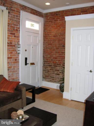 Building Photo - 203 N Patrick St