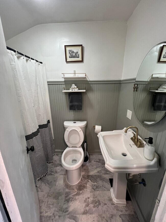 Foto del edificio - 3044 Brookside Parkway North Dr