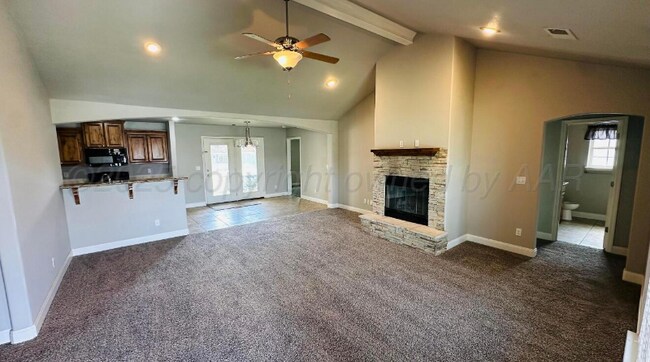 Foto del edificio - 2705 Nashville Ave