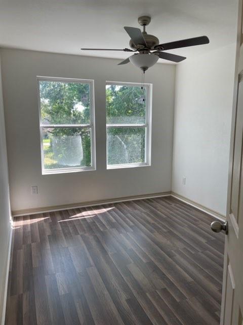 Foto del edificio - 4212 Sterling St