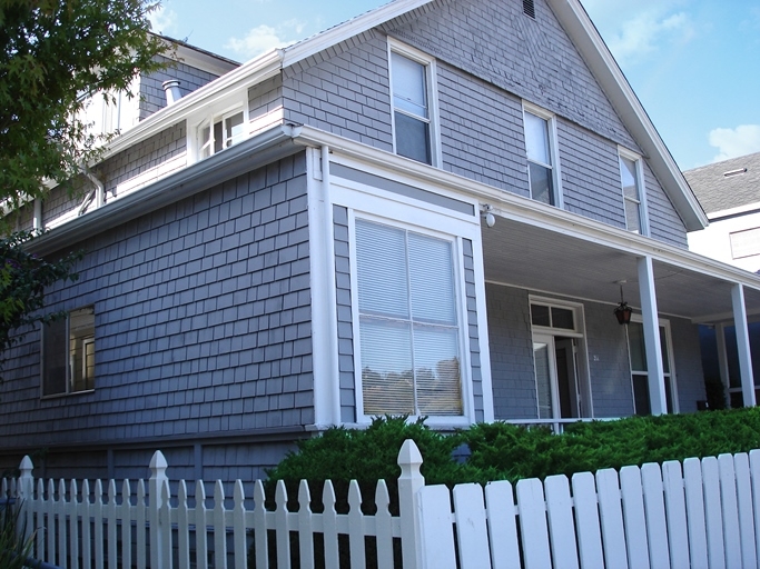 Primary Photo - 211 San Anselmo Ave
