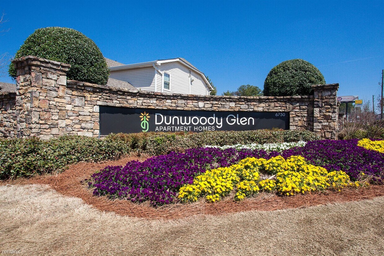 Foto principal - 6800 Peachtree Industrial Blvd
