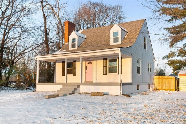 Building Photo - Charming Updated Home in the Heart of Jeffersontown