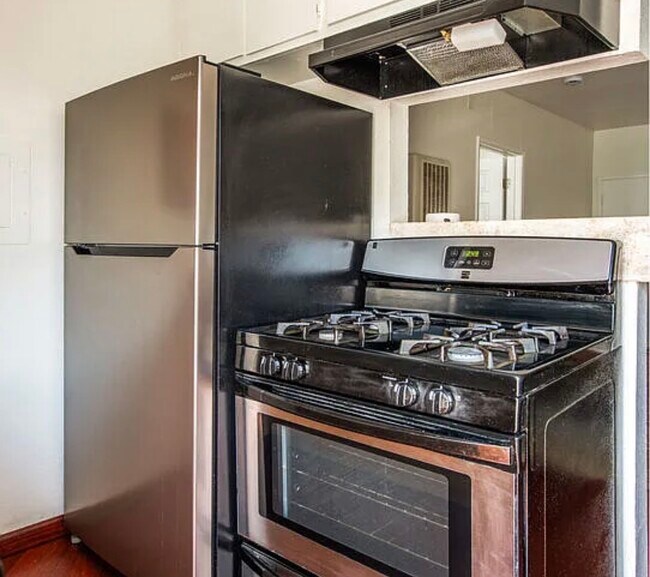 Foto del edificio - 4361 Berryman Ave
