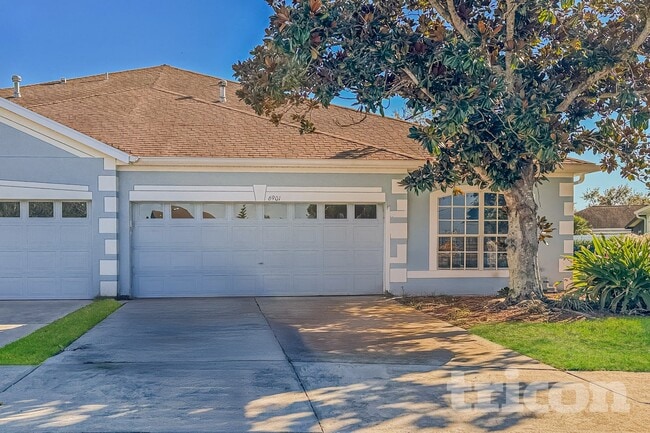 Building Photo - 6901 Surrey Hill Pl