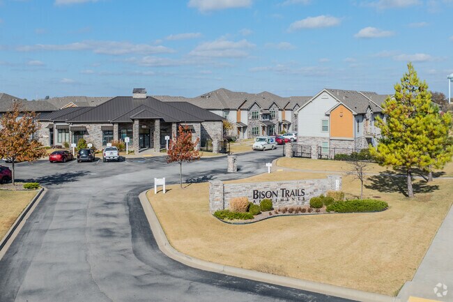 Entrada - Bison Trails Apartments