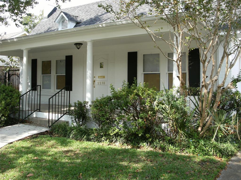 Primary Photo - 2218 W Main St