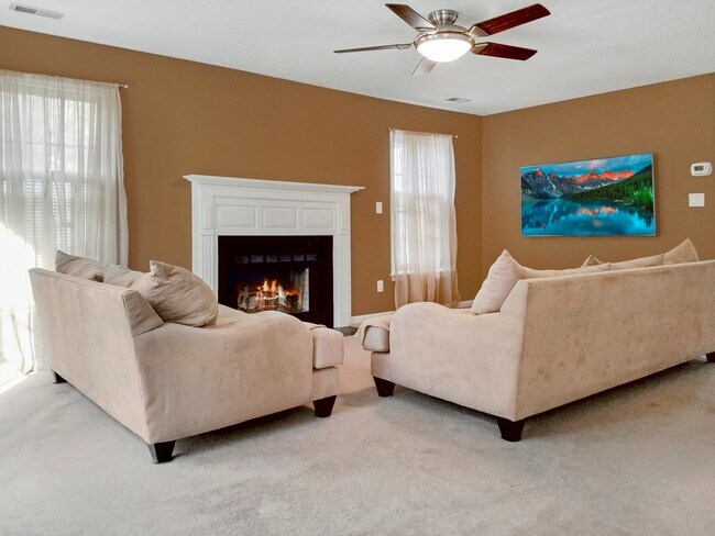 Building Photo - Beautiful Transitional Home!!!
