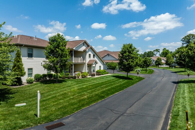 Fox Chase - Fox Chase Luxury Apts