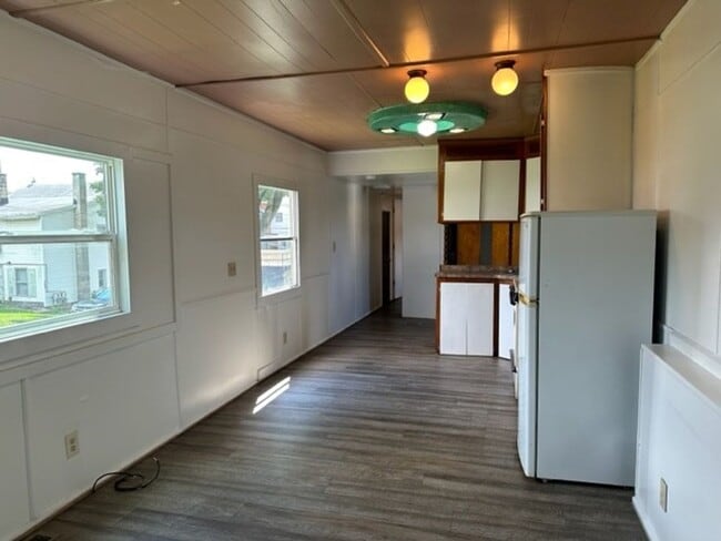 Building Photo - 2729 Herr St