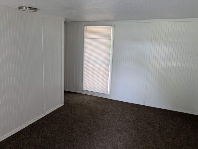 Building Photo - 111 Ute Trl