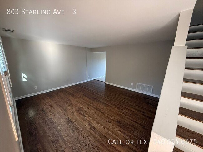 Foto del edificio - 803 Starling Ave