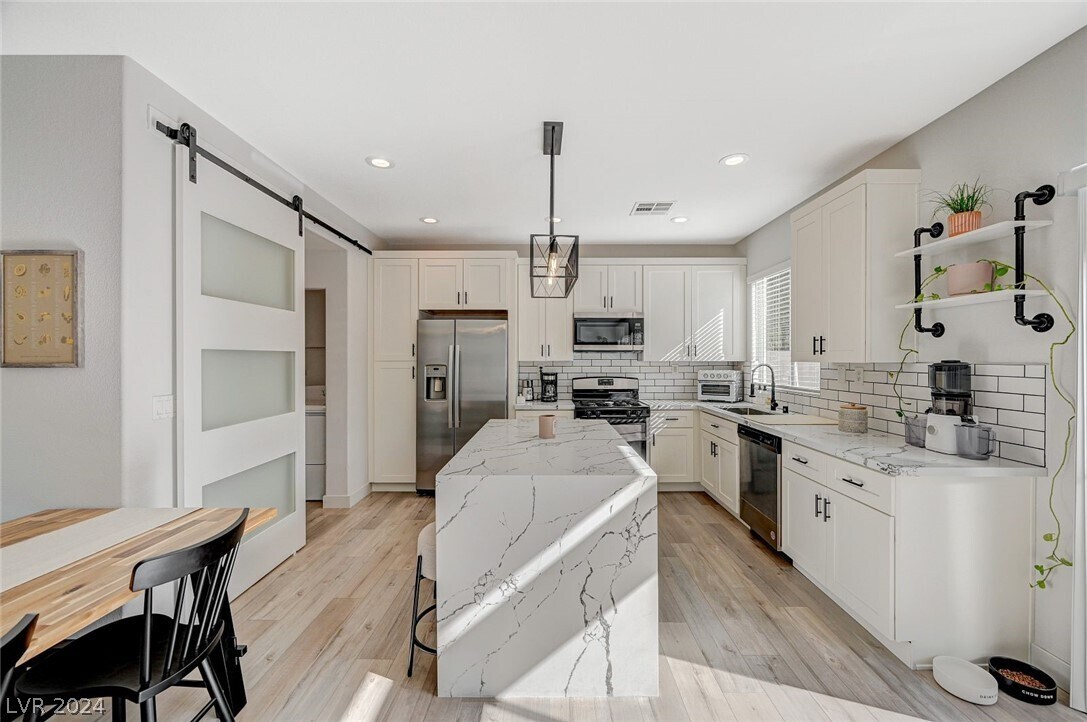 Foto principal - 2276 Tulip Tree St