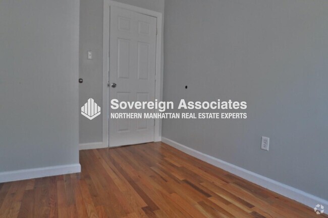 Building Photo - 541 W 156th St