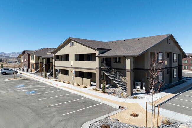 Propiedad - River Ranch Apartments