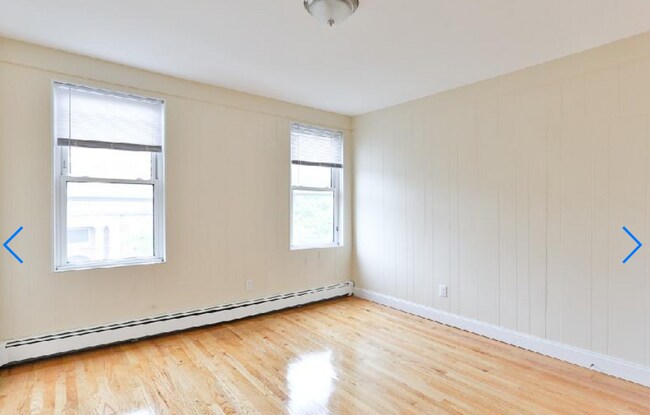 Building Photo - 139 Cottage St