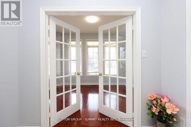 Photo du bâtiment - 1087 Abbott St