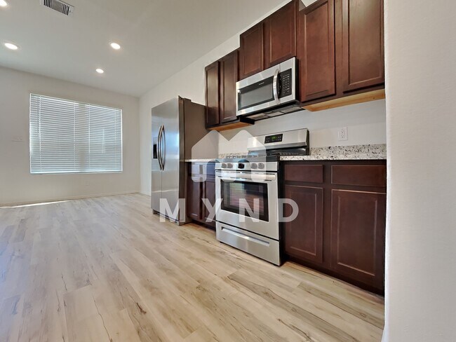 Building Photo - 24143 Laurel Farms Dr