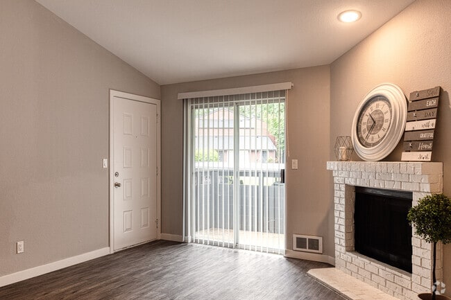 1BR, 1BA - 644 SF - The Ardent at Mill Creek