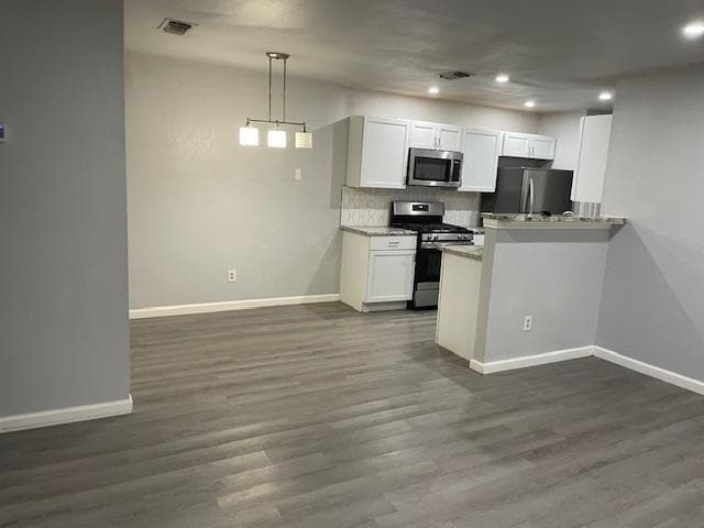 Building Photo - 16127 Stoneham Cir