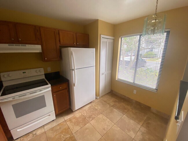 Building Photo - 1 Bedroom East Orlando Colonial Landings 1...