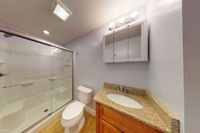 Foto del edificio - 4 br, 3 bath Triplex - 1846 N 17TH ST Unit 1