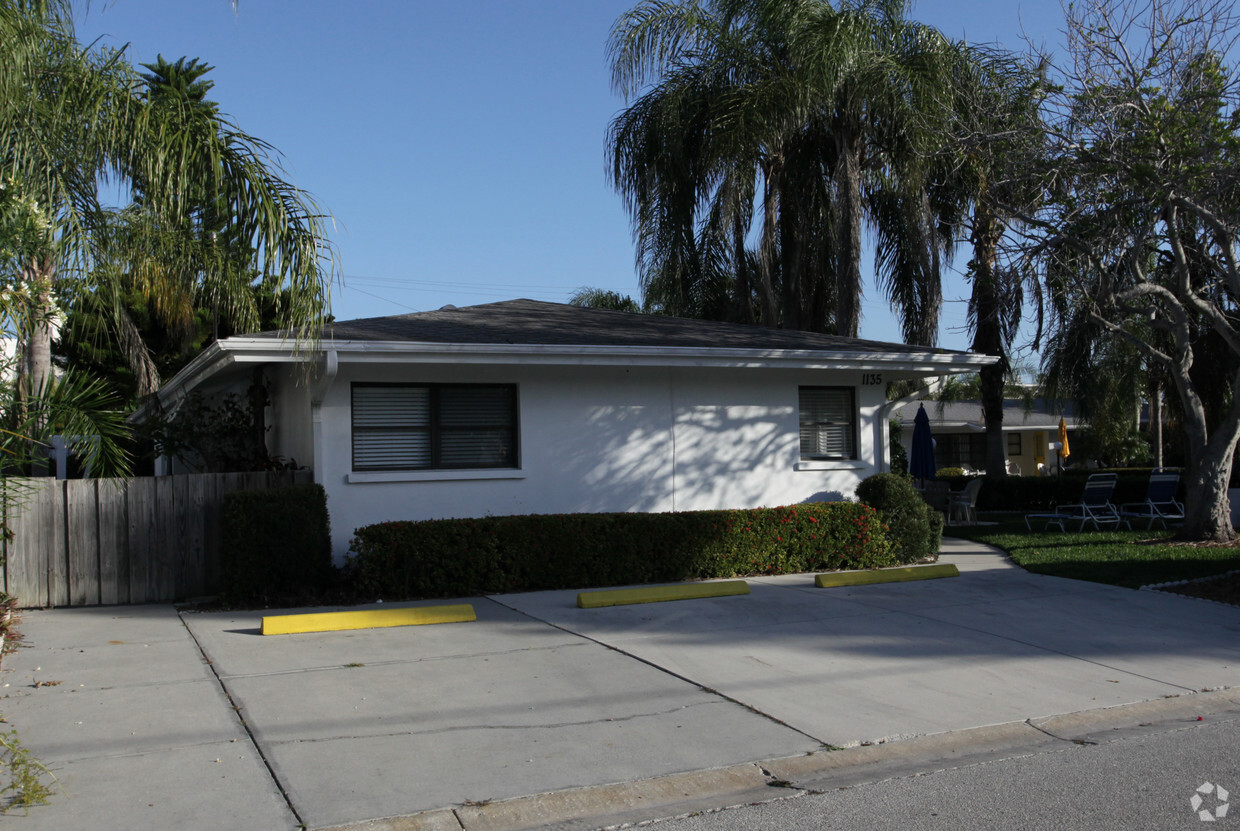 Building Photo - Siesta Key