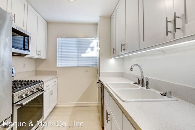 Building Photo - 2 br, 2 bath Apartment - 1049 21st Street ...