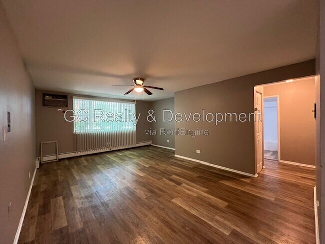 Building Photo - 314 N Warwick Ave