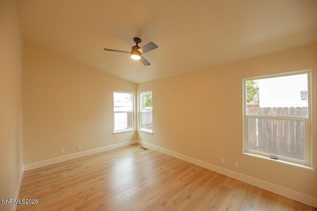 Foto del edificio - 7562 Wheeldale Cir