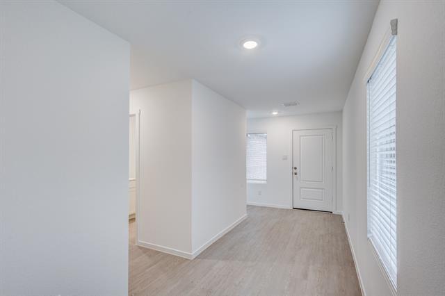 Foto del edificio - 6218 Tilden Ave
