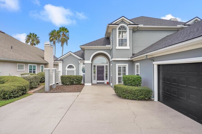 Building Photo - 506 Lakeway Dr