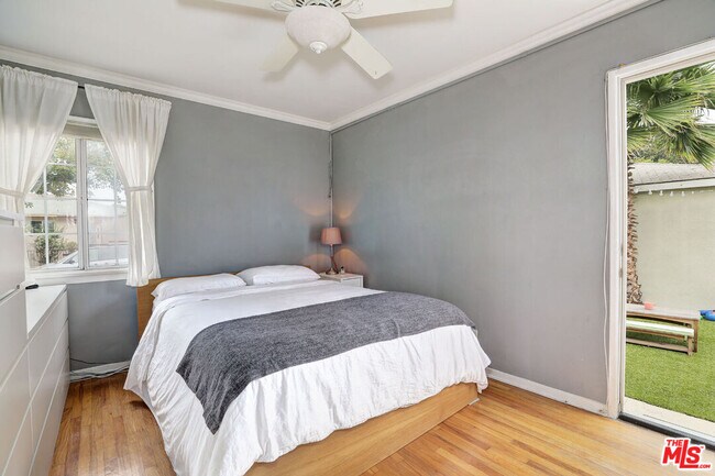 Foto del edificio - 11333 Culver Blvd