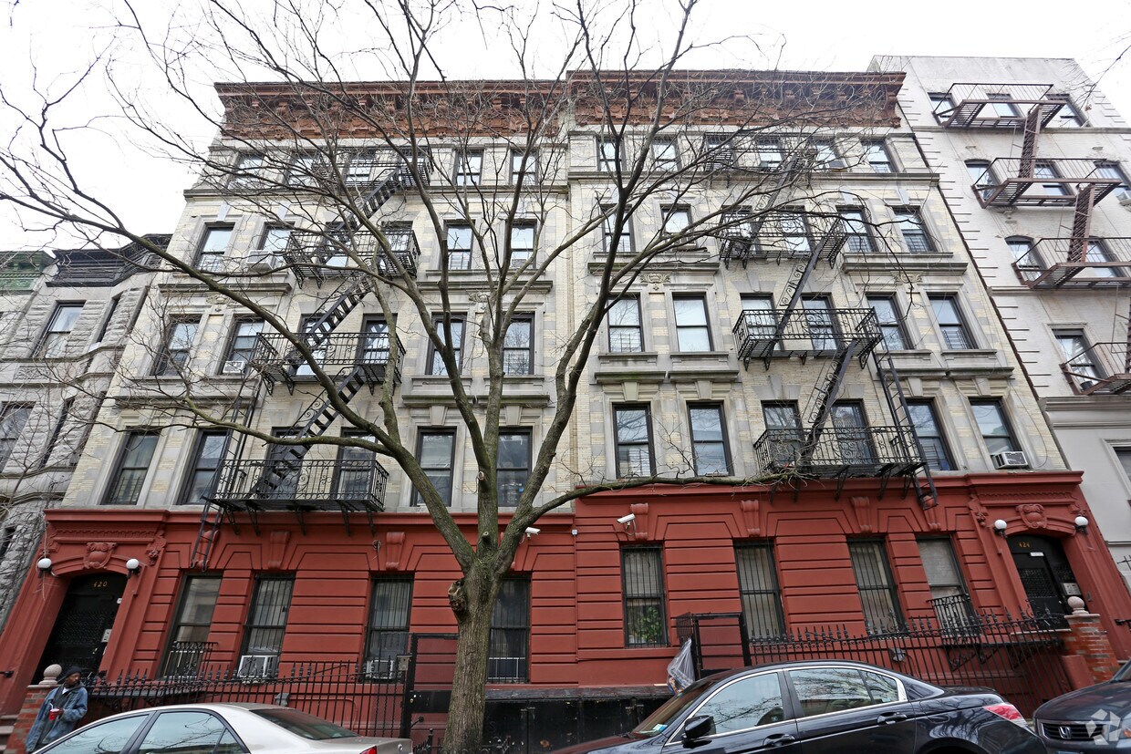 Building Photo - 420-424 W 146th St