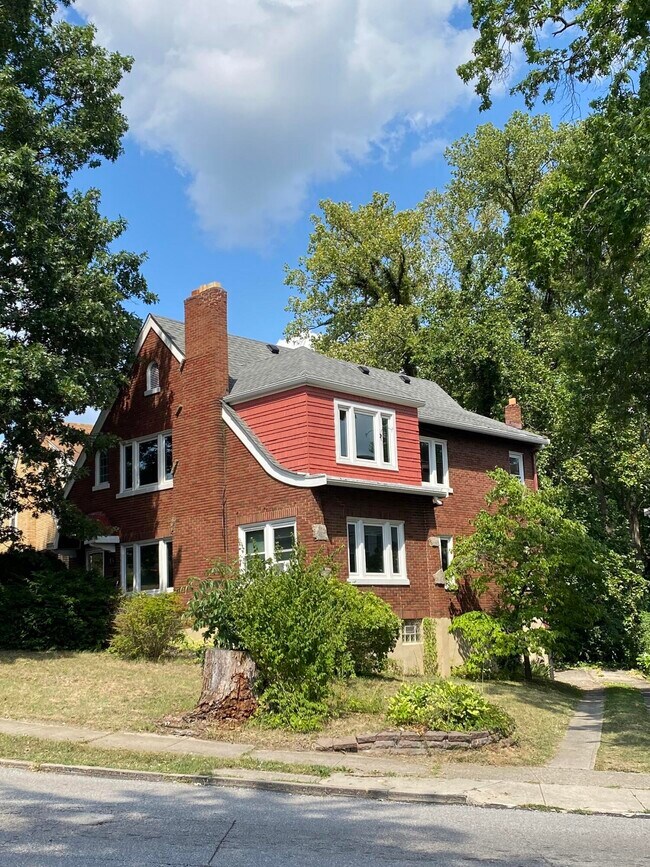 Foto del edificio - 43 Wilson Rd